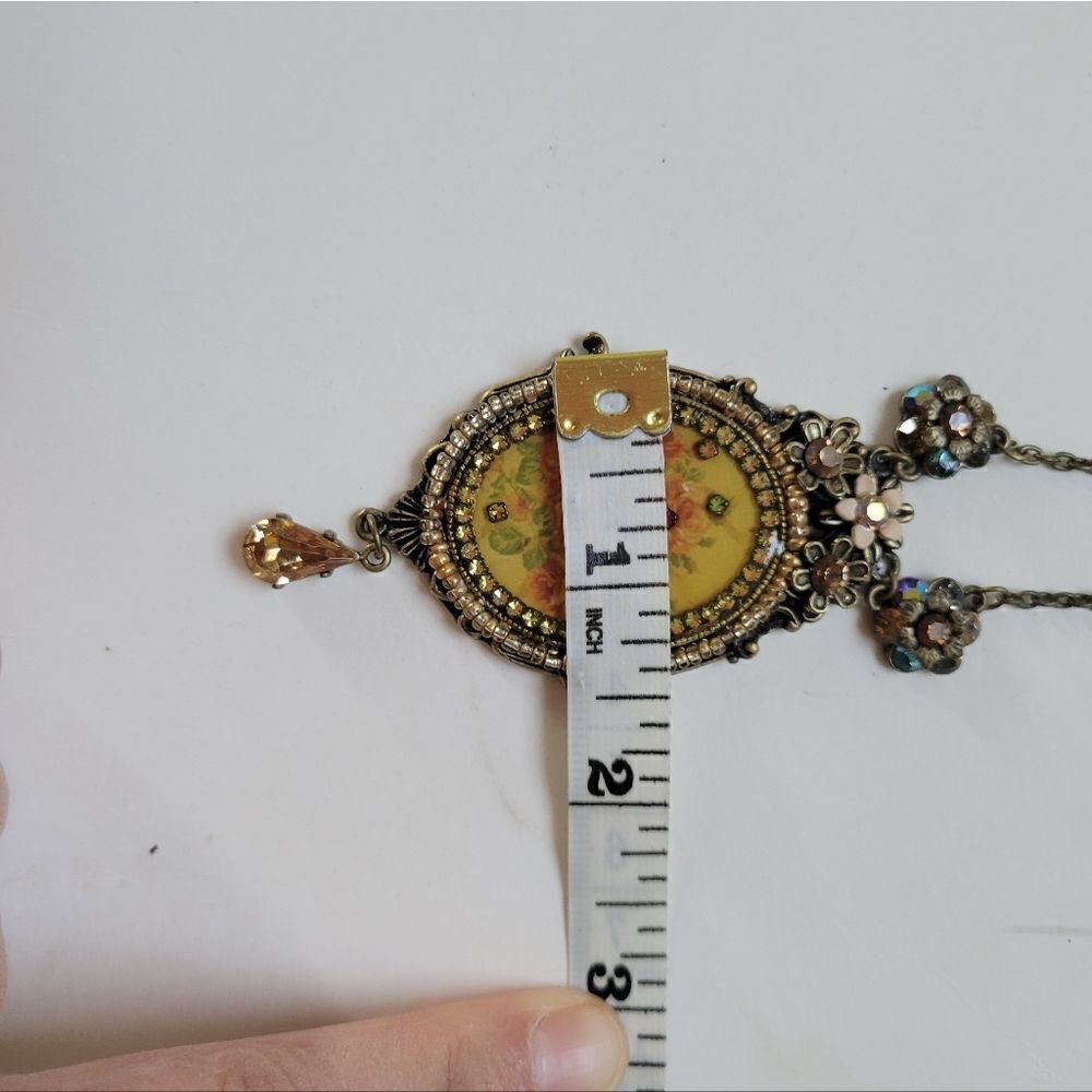 Vintage floral necklace - Picture 9 of 13